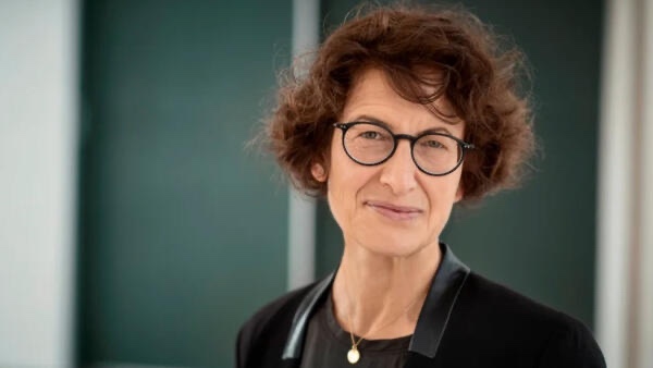 Özlem TÜRECİ 